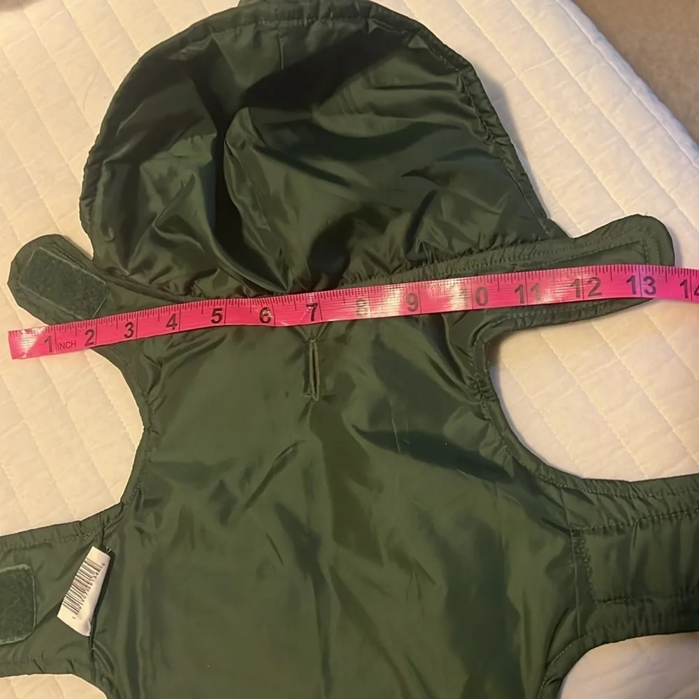 Target Classic Dog Puffer Vest Size Small Wondershop Dark Green Jacket like new
